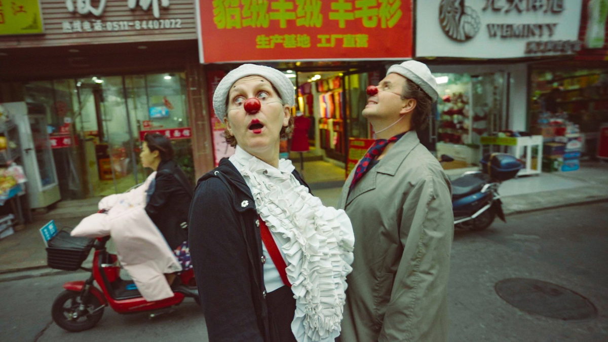 F 1 My Family And Other Clowns E067B325Af Big 16 9