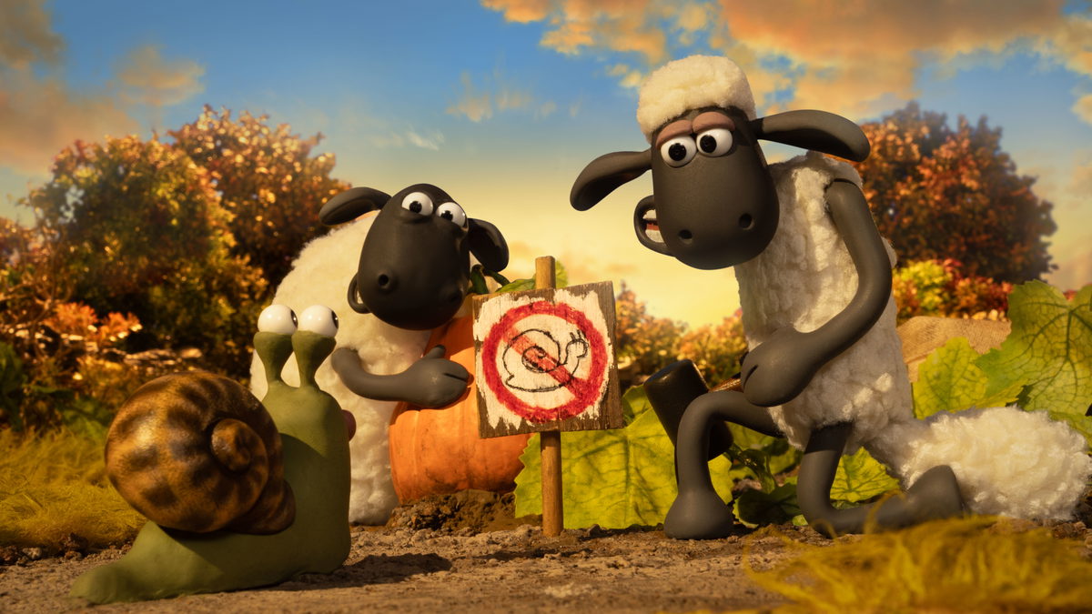 Shaun The Sheep The Beast Of Mossy Bottom Stills Press Photos T R A I L E R 2 L A U N C H S T I L L S 4711X2650 S T S B E A S T E P Plus 020 01000 Shaun Hazel No Snail Sign Jpg